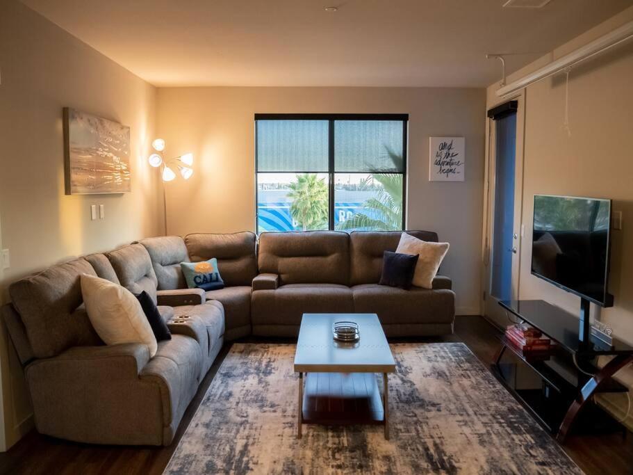Smart & Luxurious ~ Mins To Disney ~ Queen Beds Anaheim Ngoại thất bức ảnh