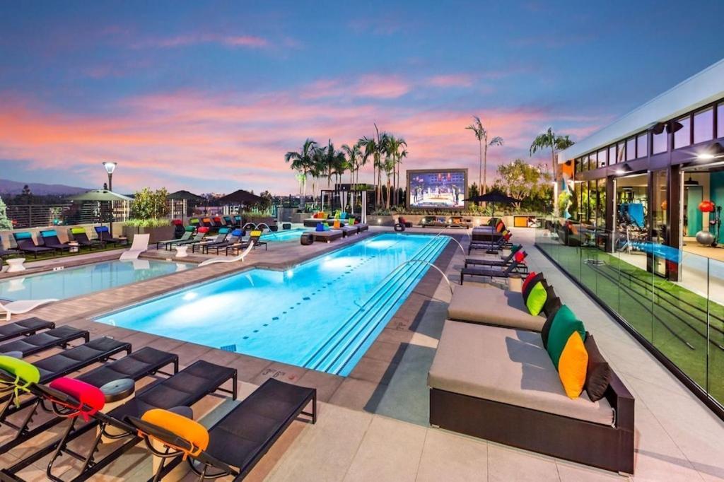 Smart & Luxurious ~ Mins To Disney ~ Queen Beds Anaheim Ngoại thất bức ảnh